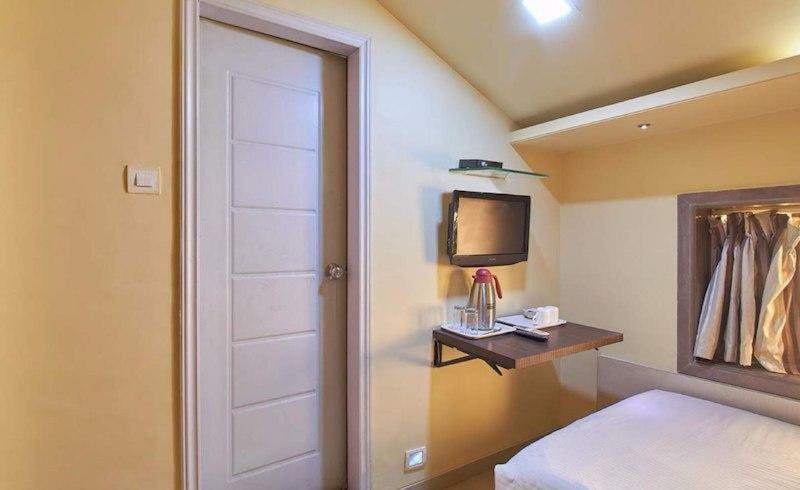 Hotel Gold Coast Bombay Eksteriør billede